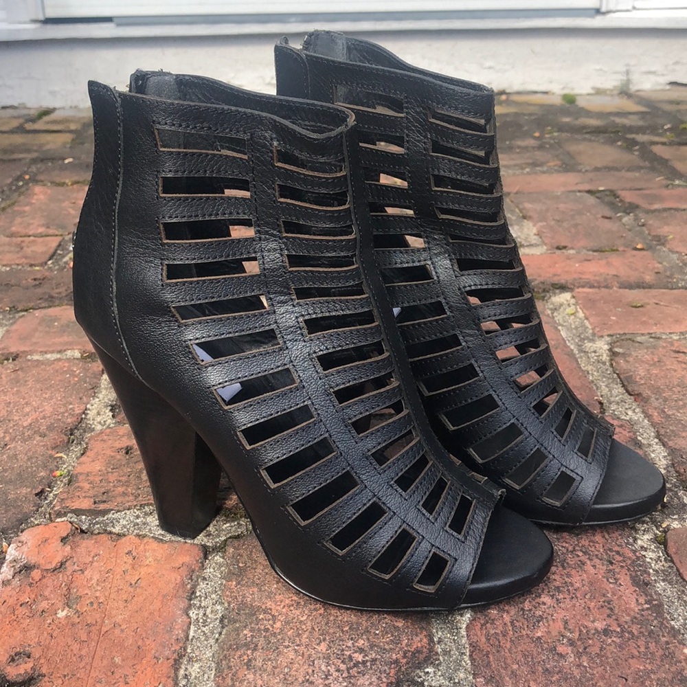 Steve Madden Black Leather Boots
